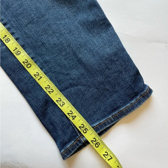 J. Crew Petite Vintage Straight Jeans in Ripped and Repaired Size 28P K3416 - Picture 13 of 13